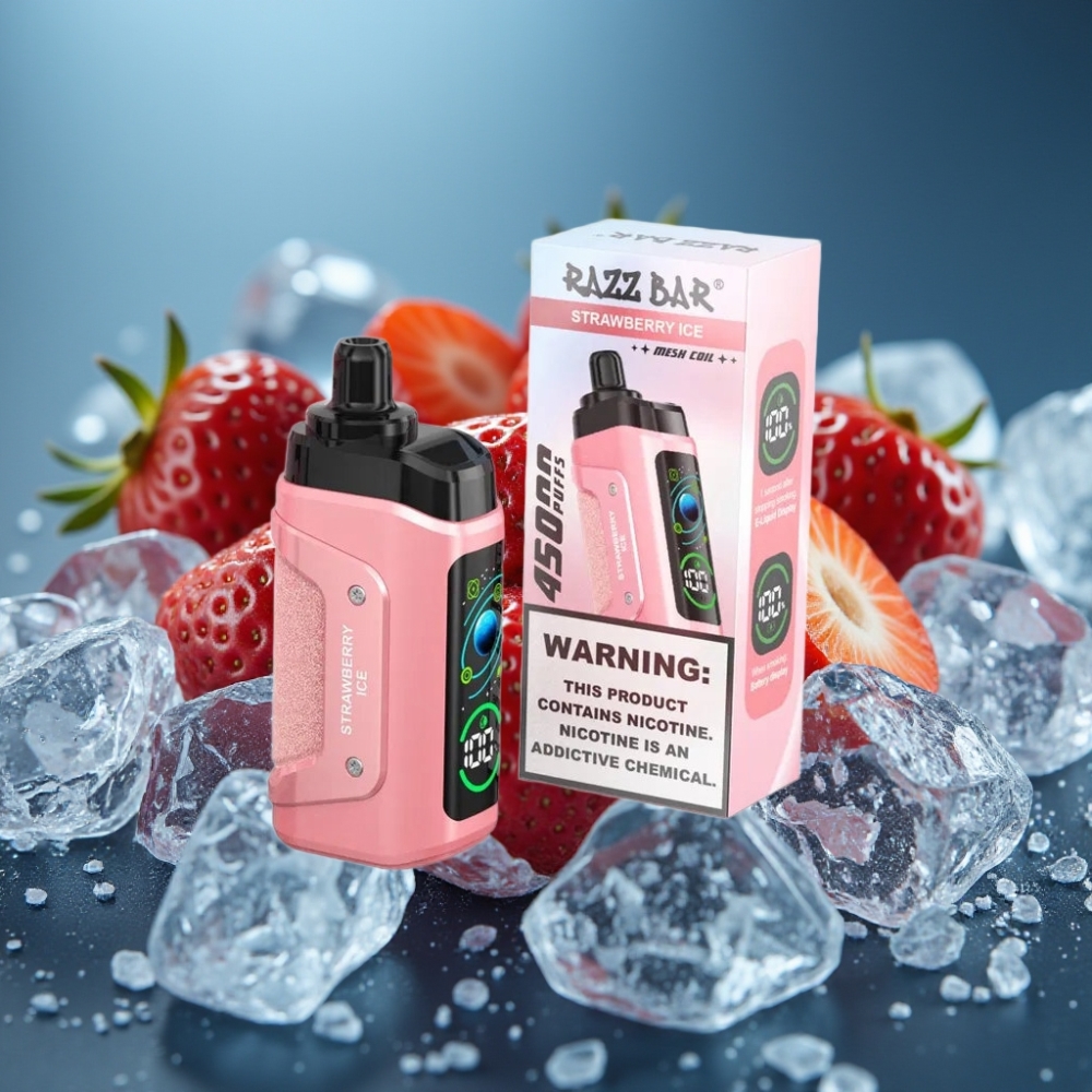 Razz Bar 45000 نفخة - فراولة آيس، 1.0 أوم، بطارية 650 مللي أمبير، شحن Type-C